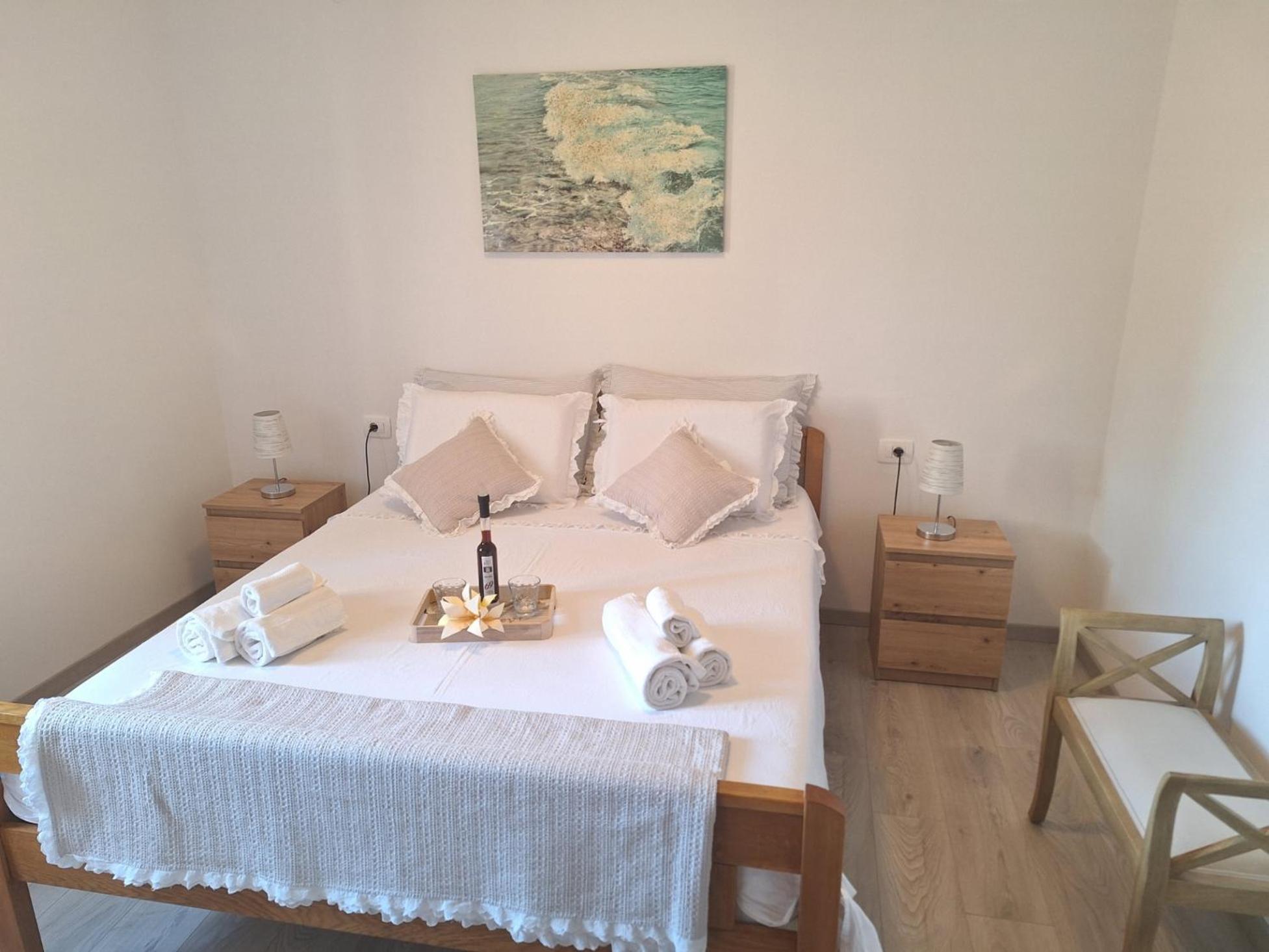 Apartman Laura M Vodice Esterno foto